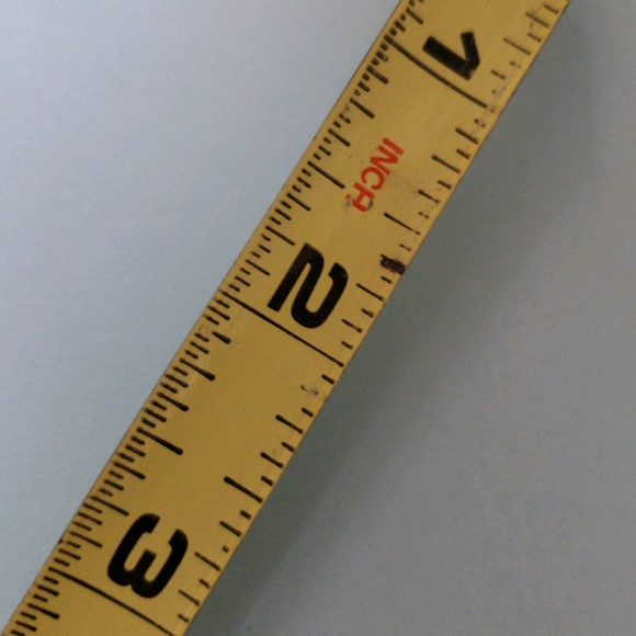 Meet your Posher, Tanea - Picture 1 of 1